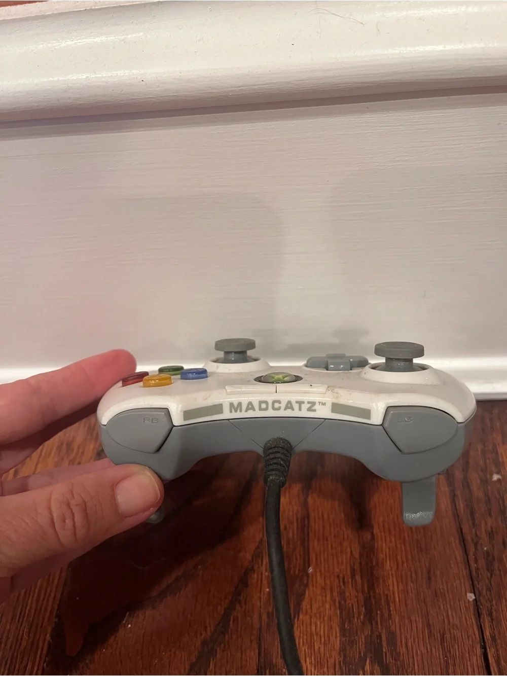 XBOX 360 Controller - wired OEM Madcatz